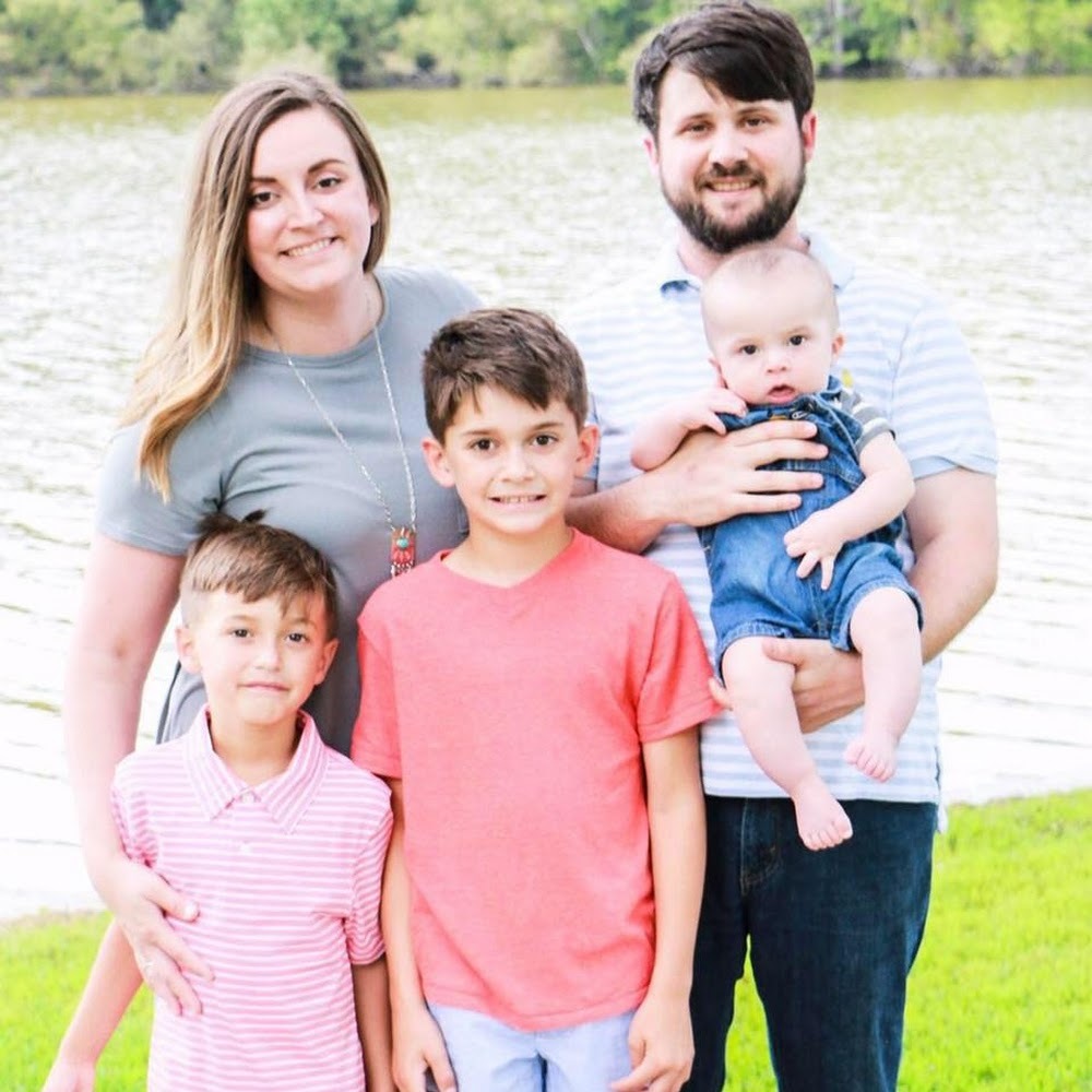 Meet your Posher, Alicia